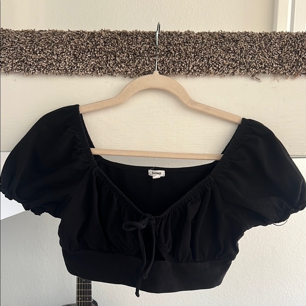 Black Puff Sleeve Crop Top with Ruched Detail